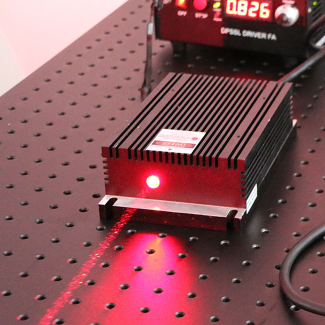 638nm 4W High power 빨간색 반도체 레이저 Modulation 0~30khz Analog or TTL